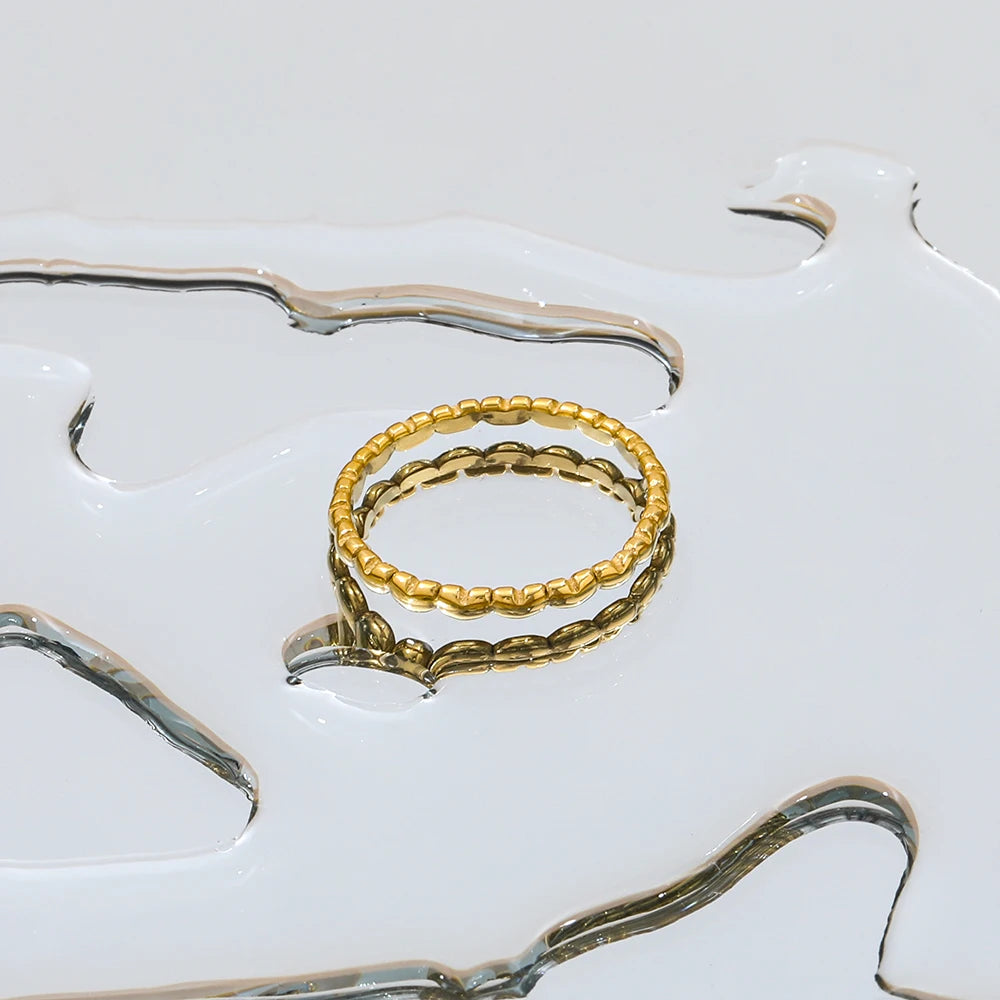The Everly Classic Ring