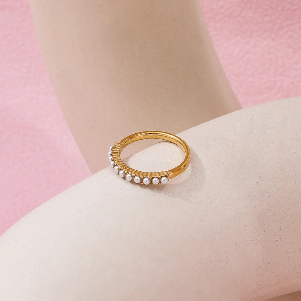 The Luna Pearl Ring