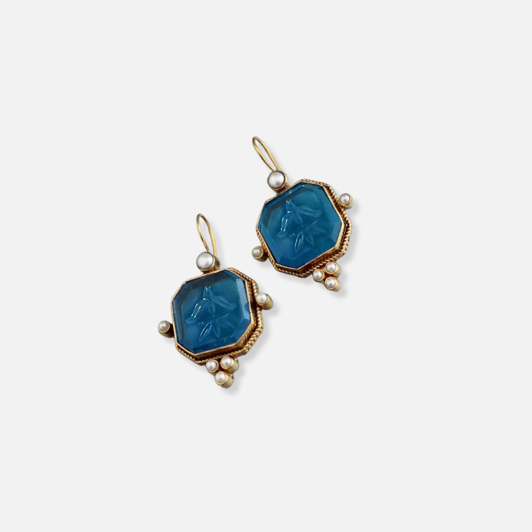 Mable Vintage Earrings with Green Stone and Pearl