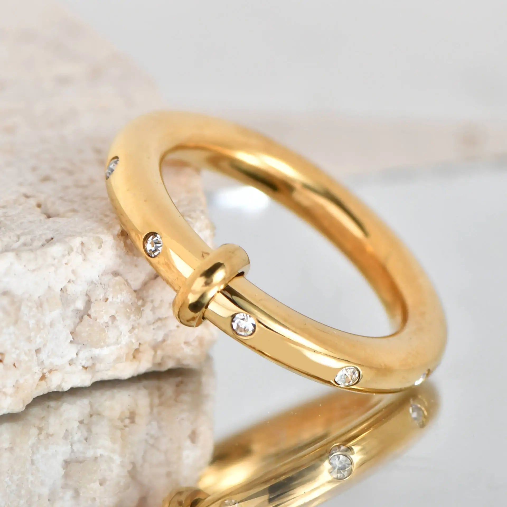 Luxe Nova Zircon Ring
